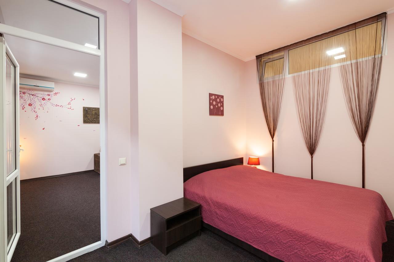Lux Apart Lviv Apartments Luaran gambar